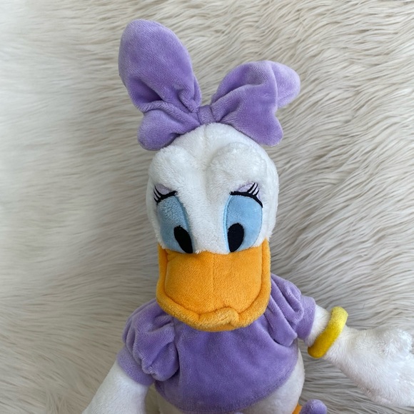 Disney Store Daisy Duck Purple 18” Plush Stuffed Animal - Picture 2 of 9